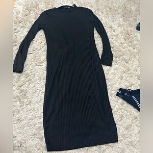 Boohoo long sleeve body con dress